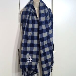 Forever Collectibles LA Dodgers Blue and White Scarf. NWOT